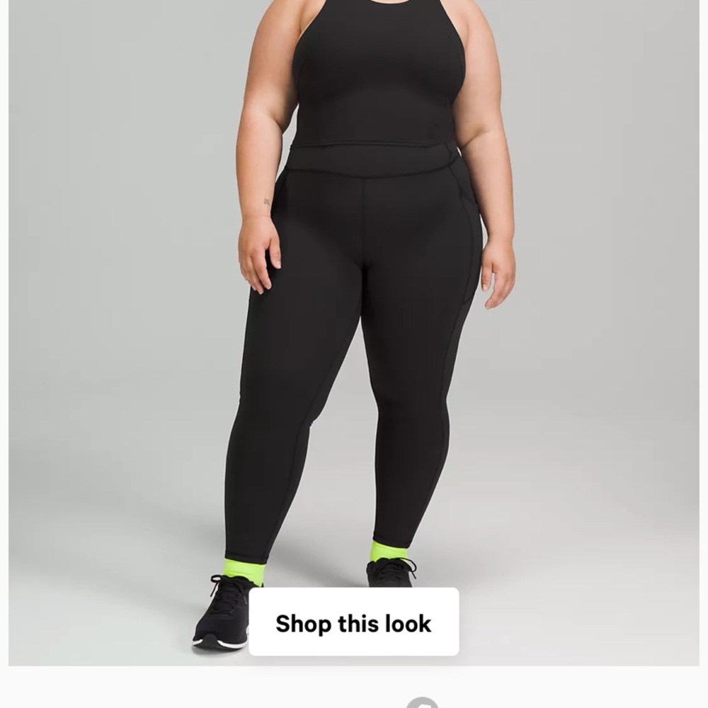 Womens 25 inch with pocket lululemon leggings black size 6